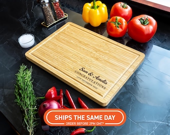Planche à découper personnalisée pour couple, cadeau de planche à découper en bambou gravée, cadeau de mariage, d'anniversaire ou de fiançailles, cadeau pour eux