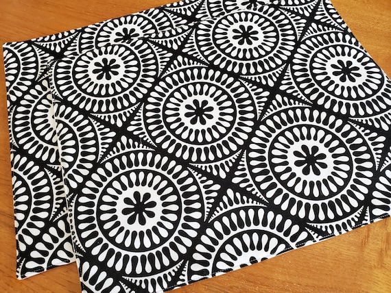 Sets de table noir et blanc Ensemble de 2 Sets de table - Etsy Canada