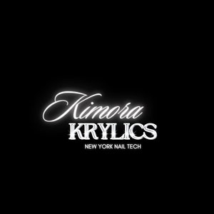 Peut inclure: Un logo blanc sur fond noir avec le texte "Kimora Krylics" et le slogan "New York Nail Tech".
