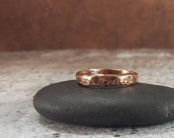 Rustic Copper Ring, Hammered Copper Band Ring, Rugged Ring for Men, 7th Anniversary Gift, Alternative Engagement Ring, Tribal Viking Ring