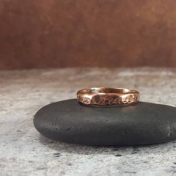 Rustic Copper Ring, Hammered Copper Band Ring, Rugged Ring for Men, 7th Anniversary Gift, Alternative Engagement Ring, Tribal Viking Ring