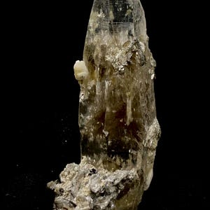 51 carat Top quality Laser Quartz crystal specimen from Pakistan