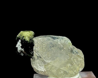 Green Cap Tourmaline Crystal Specimen: 17 Carat Terminated Mineral from Pakistan