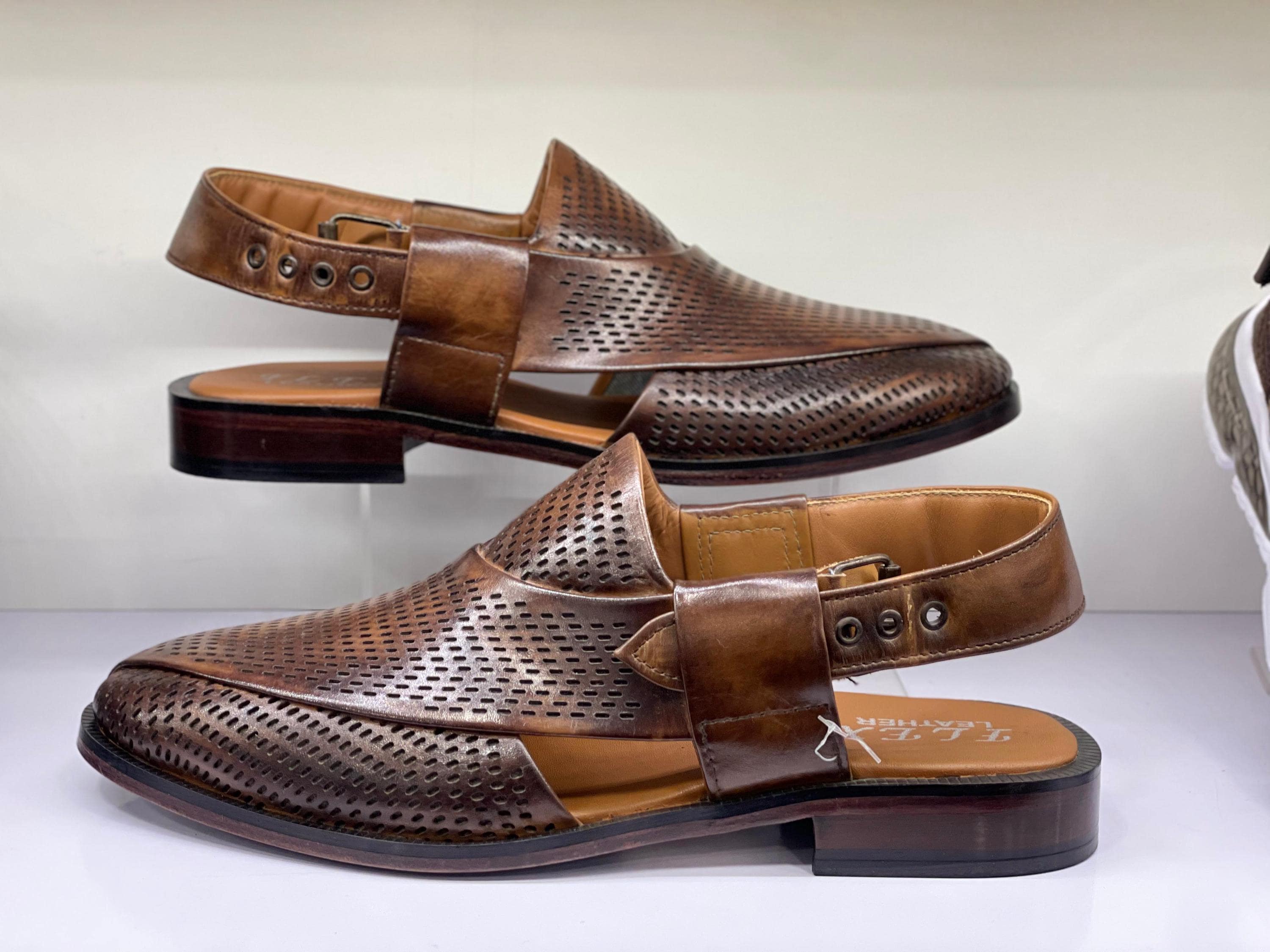 Handmade Men's Brown and  black Leather Peshawari Chappal - Handmade Leather Sandals , Peshawari Sandals, Leather Footwear, Kaptan chapal,