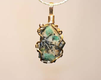 Emerald Rare Crabtree Matrix Gorgeous Green