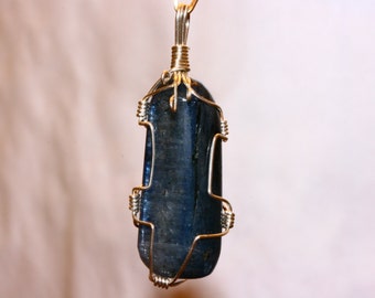 Pendant Kyanite Solid Sterling Silver