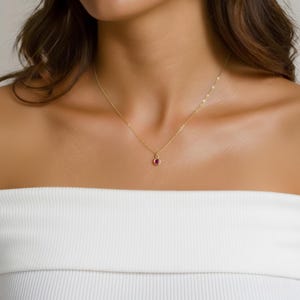 Collar con piedra de nacimiento personalizado: chapado en oro de 14 k o plata de ley