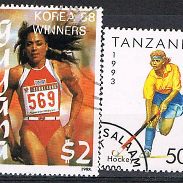 34 Vintage Postage Stamps -  Sport Women - Sports
