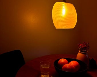 ARYZ – Lámpara colgante de espiral retorcida hecha a mano / Pantalla de luz moderna impresa en 3D