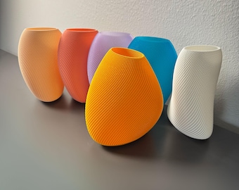 Luminária de mesa Victor, minimalista, para cabeceira e mesa de trabalho.