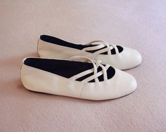 SAM&LIBBY Soft White Leather Braided Ballet Flats Size 5.5