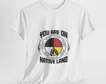 T-shirt en coton unisexe avec roue médicinale Native Land