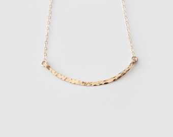 14k Gold Filled Curved Bar Necklace - Hammered - Hand Forged