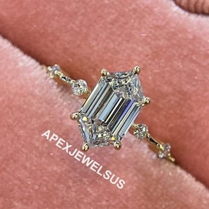 Solitaire Hexagon Cut Distance Pave Engagement Ring Moissanite Wedding Ring Hexagon Shape Ring Gold Ring For Her Women&#39;s Promise Ring