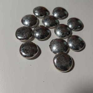 Pure tin, element 50, purity of 99.99%. Labeled bags, 10g+