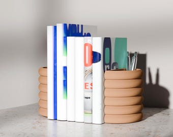 Multifunctionele boekensteunen NEST - opberger voor boekensteunen en pennenhouder voor thuiskantoor Woonkamerinrichting