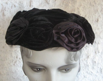 Holidays R Coming Dress Up Your Head With This Black Velvet Rose Hat