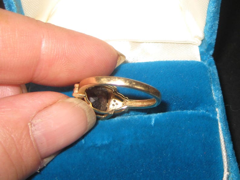 Dress Up Your Finger 14K Yelklow Gold Garnet Dianmoind Ring Size 7