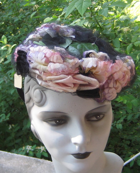 Fab Vintage 1930s 1940s Tilt Hat With Pink Purple