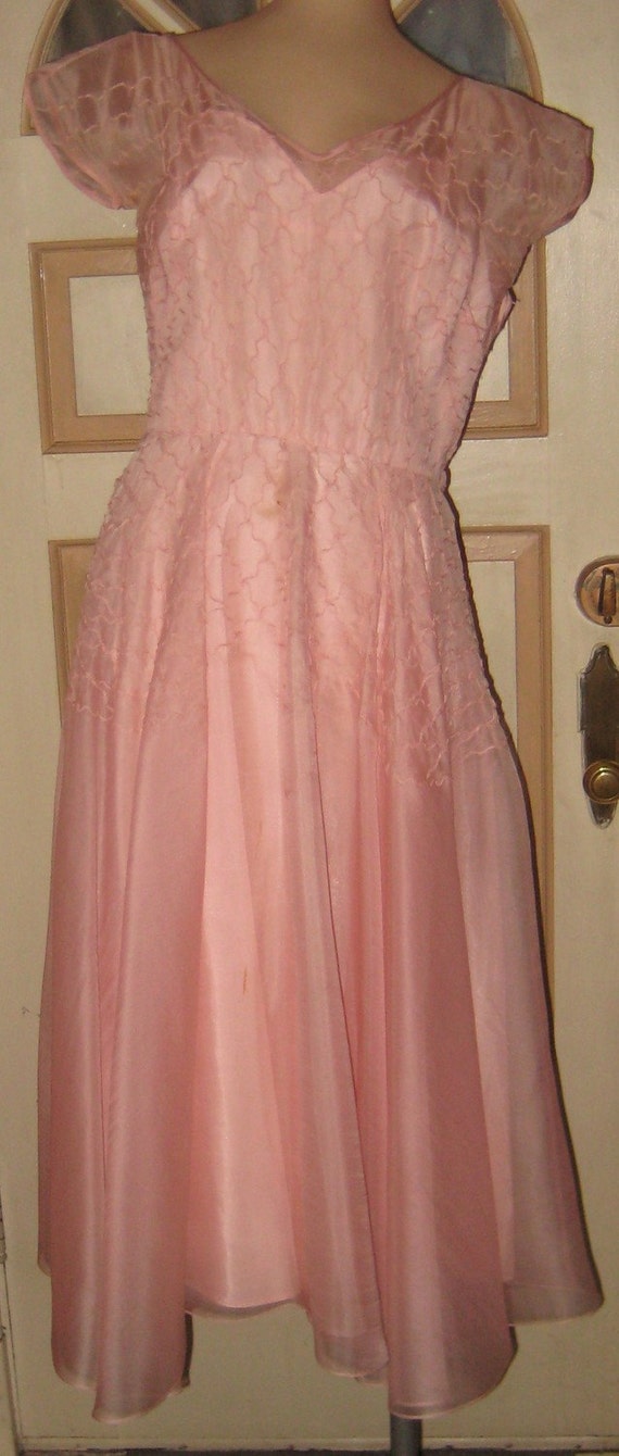 Sale sale Sweet Vintage 1950s Pretty In Pink Party