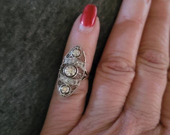 Dress up your finger authentic 1920's diamond Filigree ring 14K Yellow gold  Platinum size 3