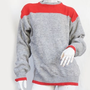 Vintage 80s Men&#39;s Knit Gray and Red Sweater Retro