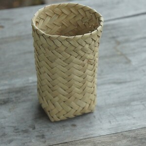 Vintage Handgewebter Tribal Korb Boho ethnisches Sammlerstück Wohnkultur Geschenk