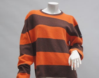 Vintage 80s-90s Men's Brown and Orange Striped Abercrombie & Fitch Sweater Pullover Retro