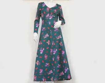 Vintage 70-tals blommig maxiklänning från Devonshire Lady, hippie, boho, blommig, cottagecore, retro, prärie