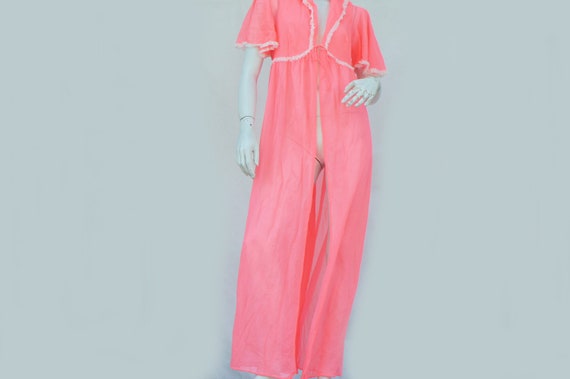 Vintage 60s Long Pink Lace Trim Robe Peignoir Lin… - image 1