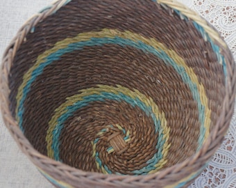 Vintage Spiral Stripe Basket Bohemian Chic Southwestern Cottagecore Storage Catchall Home Decor