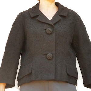 Vintage 50s Women&#39;s Fitted Short Black Blazer Jacket Coat Retro Mid Century Cottagecore Grannycore Retro