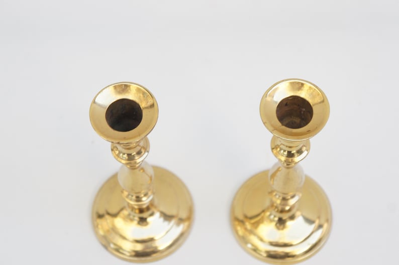 Vintage 70s-80s Brass Candlestick Holders Retro Boho Cottagecore Hollywood Regency Home Decor image 7