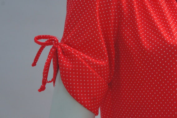 Vintage 70s-80s Red Polka Dot Short Sleeve Knit B… - image 8