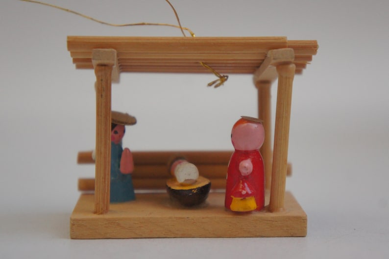 Vintage Mini Wooden Peg Doll Manger Christmas Ornament Baby Jesus
