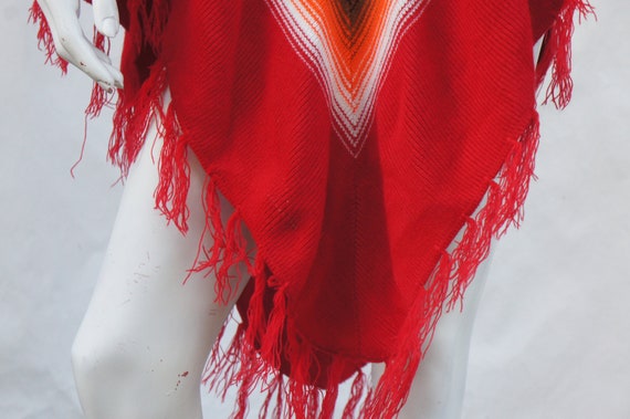 Vintage 70s Knit Southwestern Tribal Fringe Ponch… - image 5
