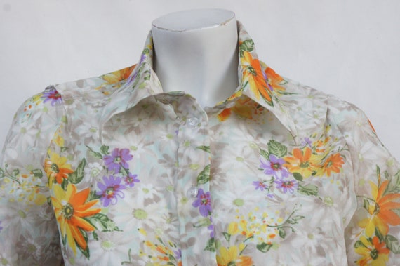 Vintage 70s Floral Sheer Blouse Button Down Shirt… - image 7