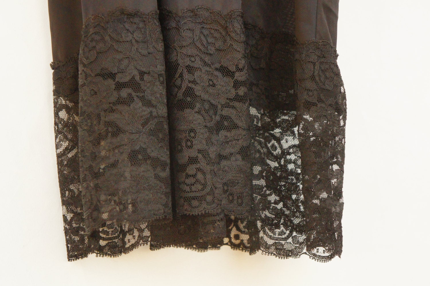 Vintage 60s Vanity Fair Black Lace Slip Lingerie Dress/ Retro/ | Etsy