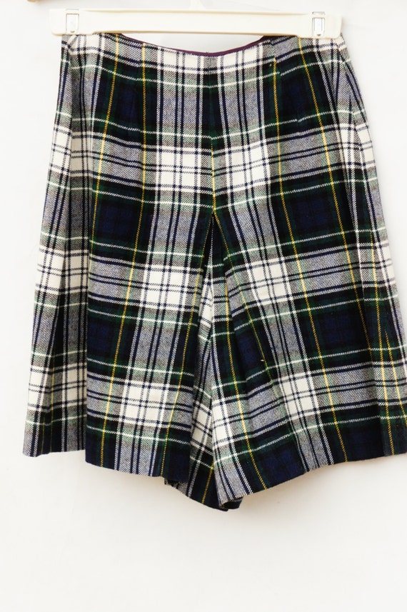 Vintage 60s Women's Plaid Wool Shorts Pant Skirt … - image 1