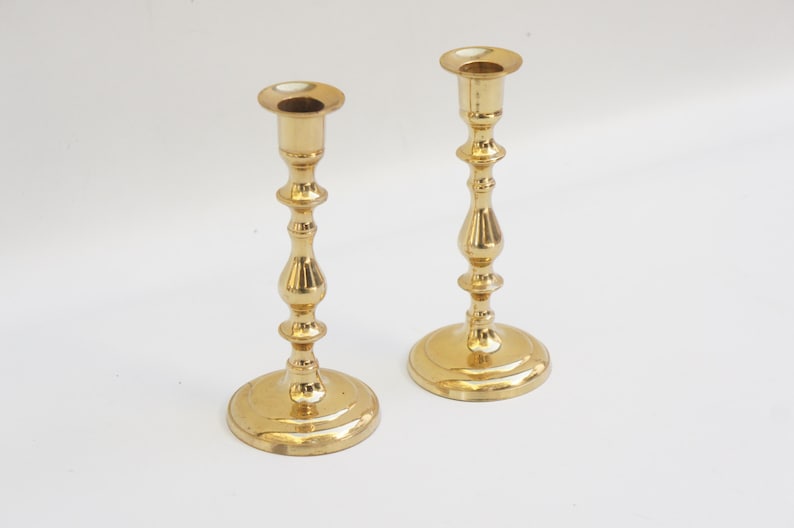 Vintage 70s-80s Brass Candlestick Holders Retro Boho Cottagecore Hollywood Regency Home Decor image 4