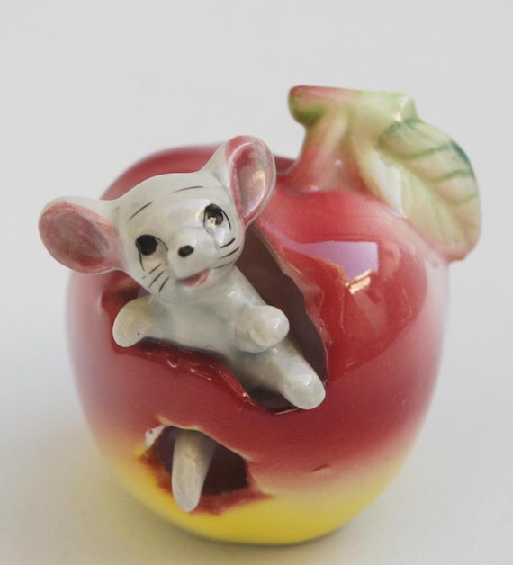 Vintage 40s-50s Apple With Mouse Figurine Made in Japan