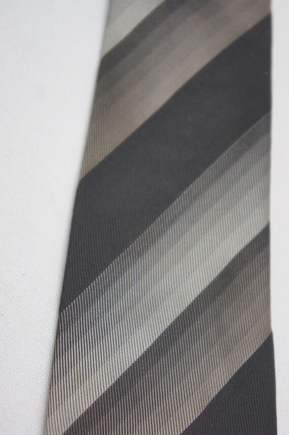 Vintage 60s Striped skinny Necktie By Saks Fifth … - image 5