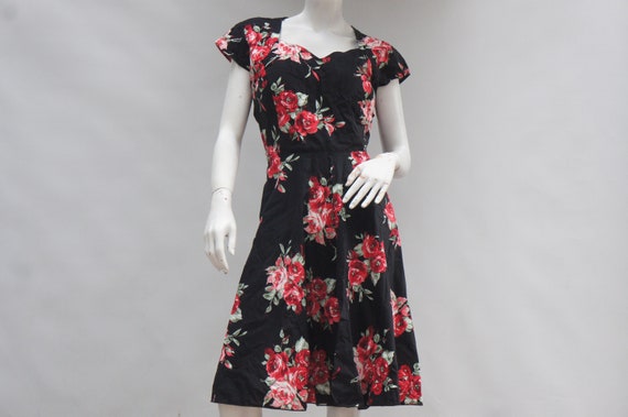 Vintage 90s 50s style Floral Rose Print Midi Dres… - image 1