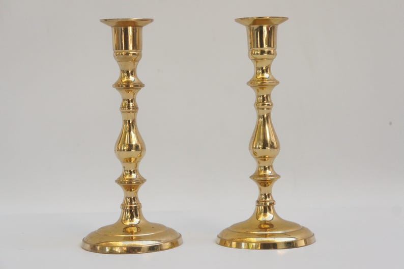 Vintage 70s-80s Brass Candlestick Holders Retro Boho Cottagecore Hollywood Regency Home Decor image 2