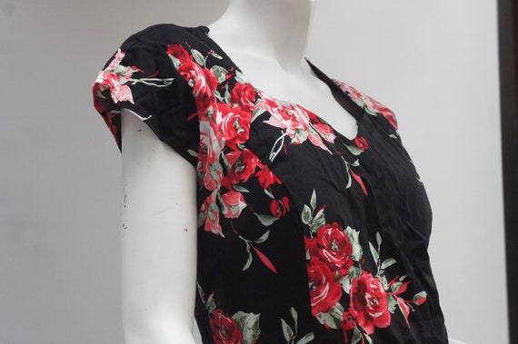 Vintage 90s 50s style Floral Rose Print Midi Dres… - image 6