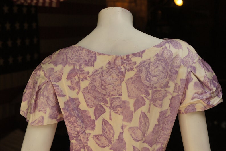 Vintage 50s Purple Floral Rose Print Dress Retro Mid Century Wiggle Dress Midi Dress image 5