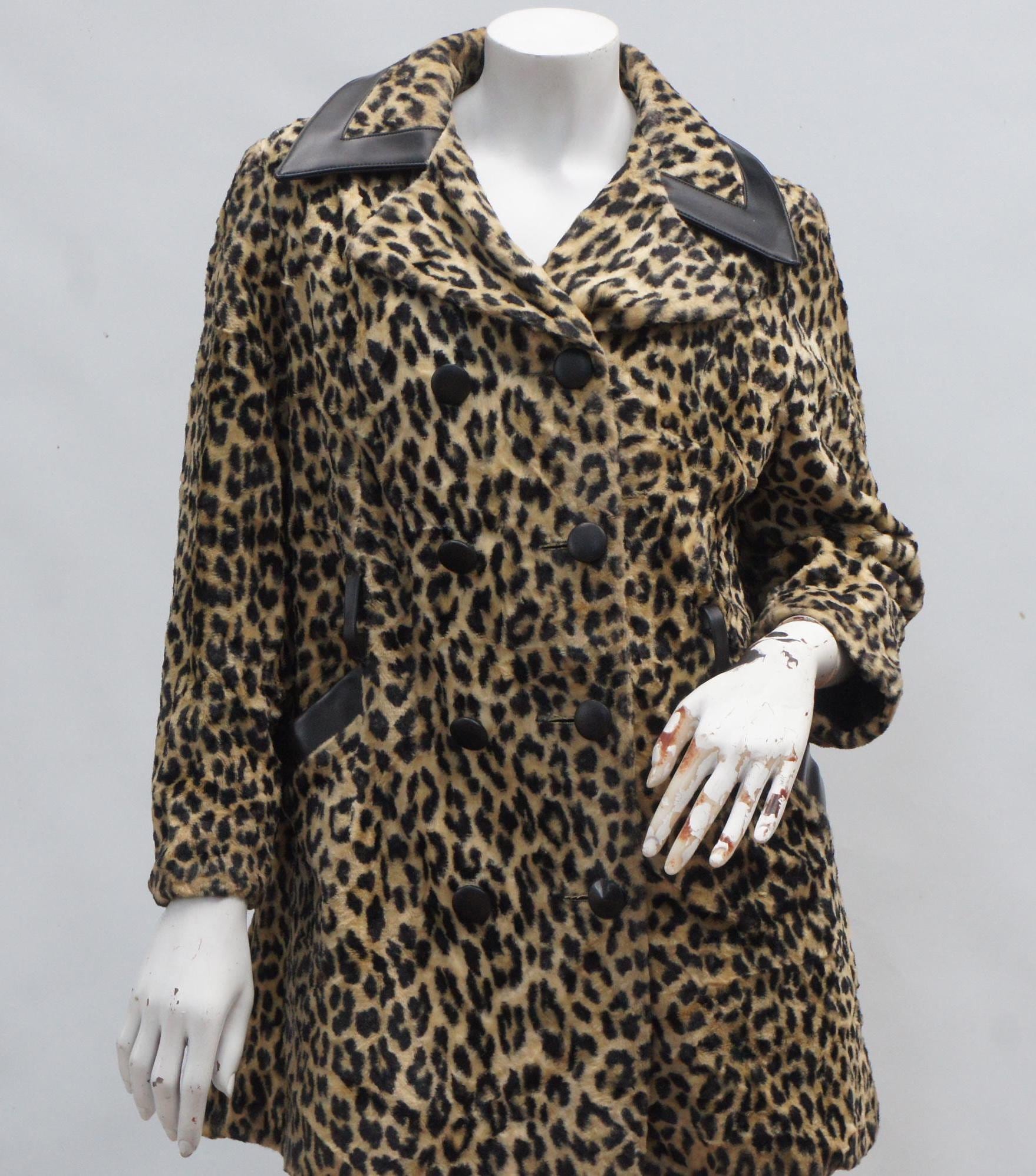 Vintage 60 Leopard Print Faux Fur & Vinyl Coat Jacket Union Vintage 60 Leopard Print Faux Fur & Vinyl Coat Jacket Union