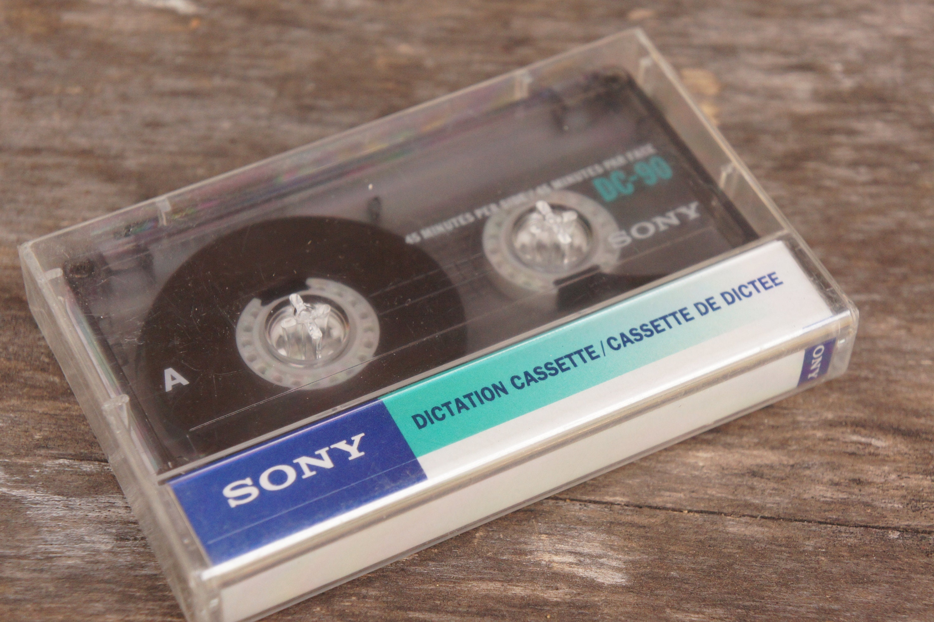 【DEAD CLAW】Cassette Tape DEAD CLAW】Cassette Tape Tynemouth Software: ZX Spectrum