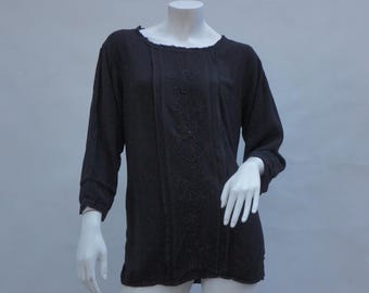 Vintage Schwarz auf Schwarz bestickte indische Tunika Bluse Shirt Boho Hippie Ethnic Cottagecore
