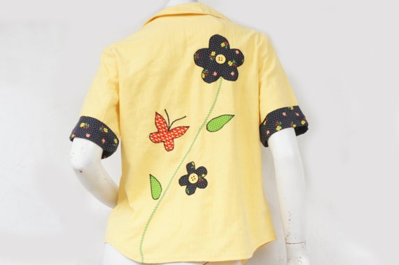 Vintage 70s Yellow Flower Applique Blouse Shirt T… - image 2